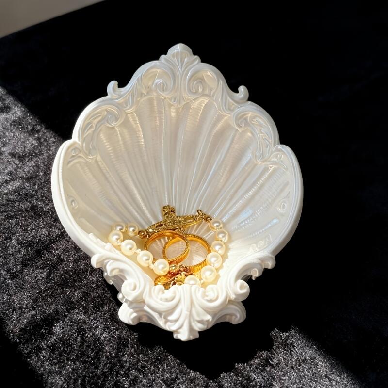Vintage Shell Shaped Embossed  - огляд і ціна Vanity Home Decor