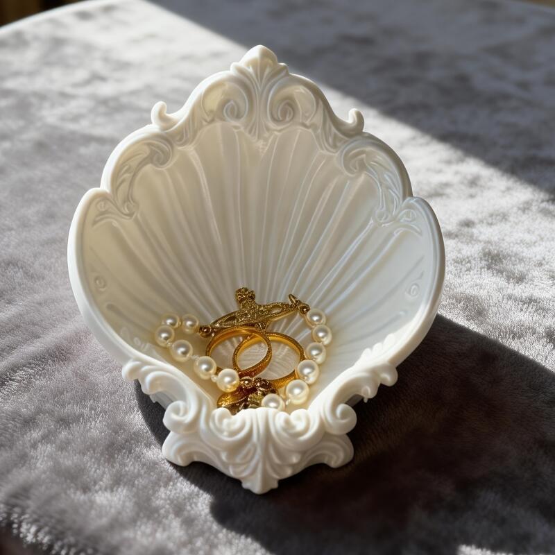 Vintage Shell Shaped Embossed  - огляд і ціна Vanity Home Decor